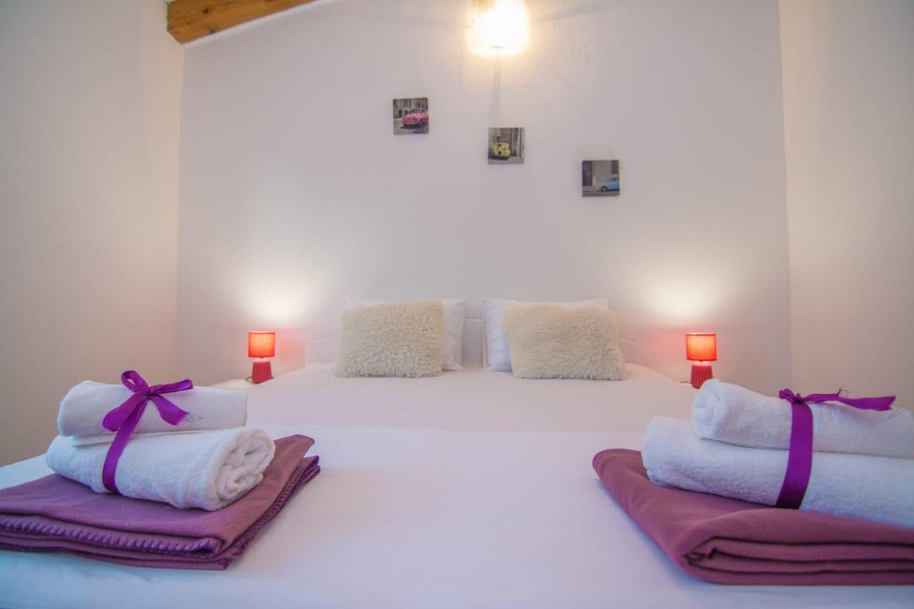 Village Holiday Apartman With Heated Pool Maslina Kostanje المظهر الخارجي الصورة